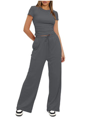 Akembos Women's Loose Tracksuit - T-Shirt & Leg Pants