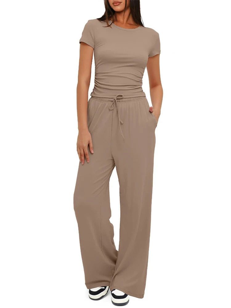 Akembos Women's Loose Tracksuit - T-Shirt & Leg Pants